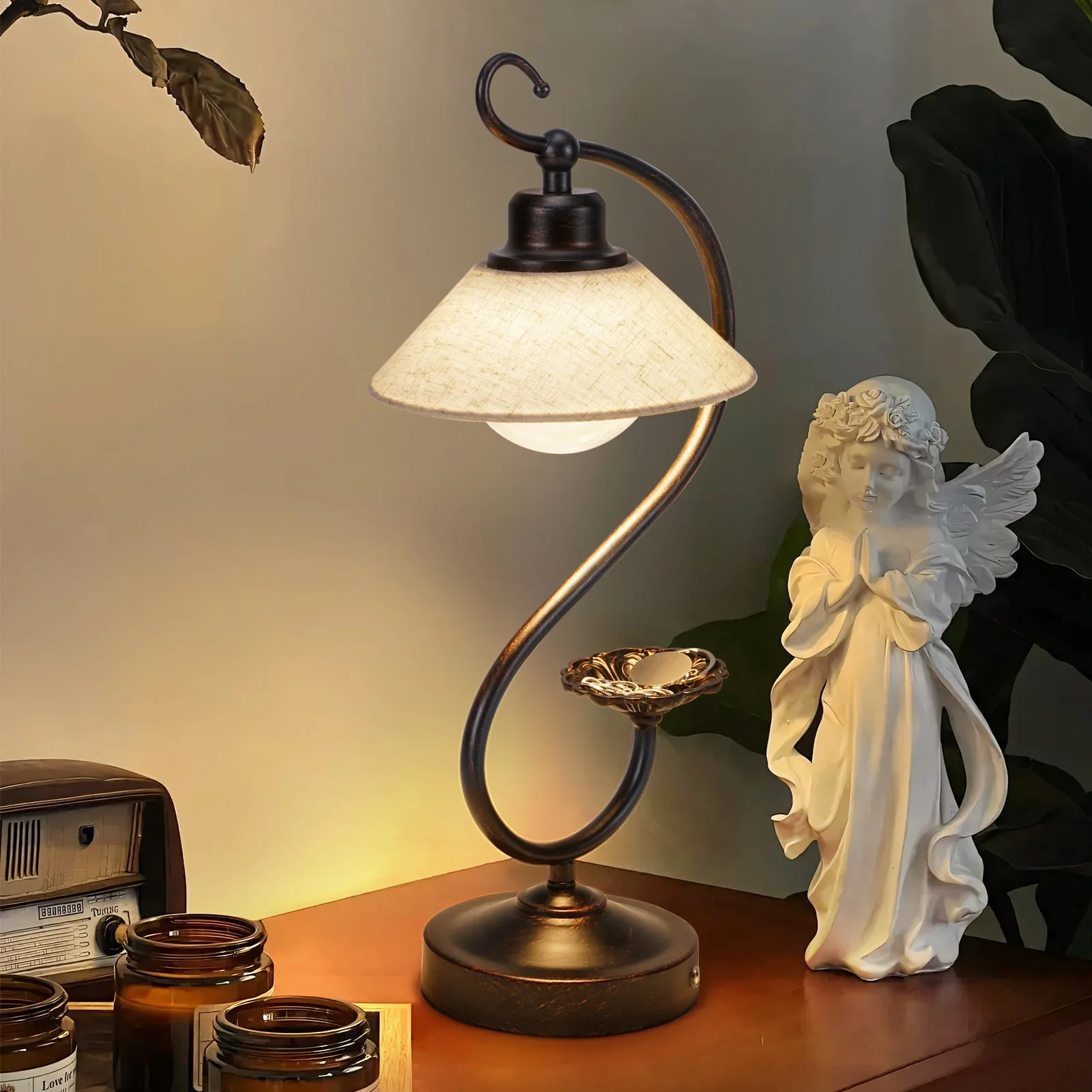 Lighting Direct -Lighting Direct V05 flower table lamp 01